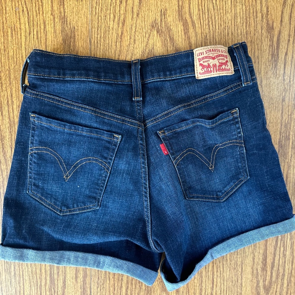 Signature by Levi Strauss Womens Jean Shorts - Dark Blue Light Blue Mid length - Picture 4 of 9